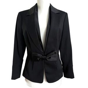 NWT White House Black Market Modern Bow Tie Tux Jacket in Black sz 4
